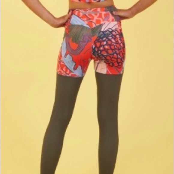 Nikki Blackketter Season 2 NWT - Picture 3 of 3